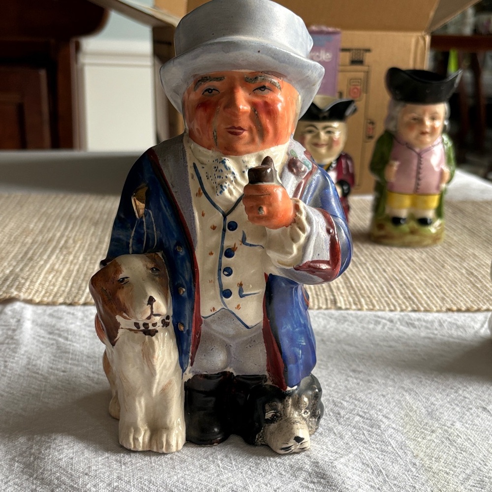 Vintage Gentlemen Toby Jug with 2 setters